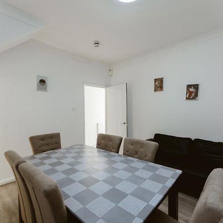 Plaistow Cosy Double Rooms - 8 Лондон Экстерьер фото