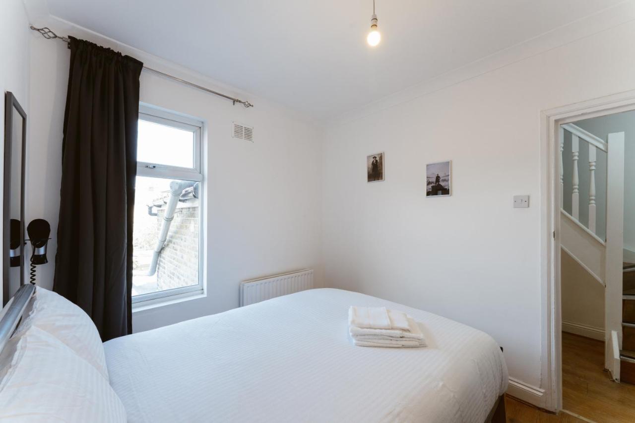 Plaistow Cosy Double Rooms - 8 Лондон Экстерьер фото